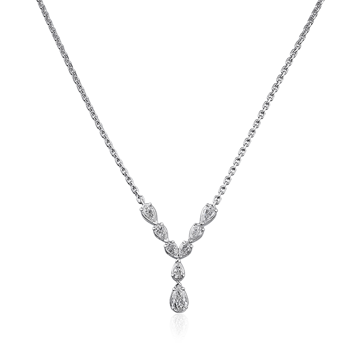 Love Luxe L’Amour Crisscut® Pear-Shape Diamond Pendant